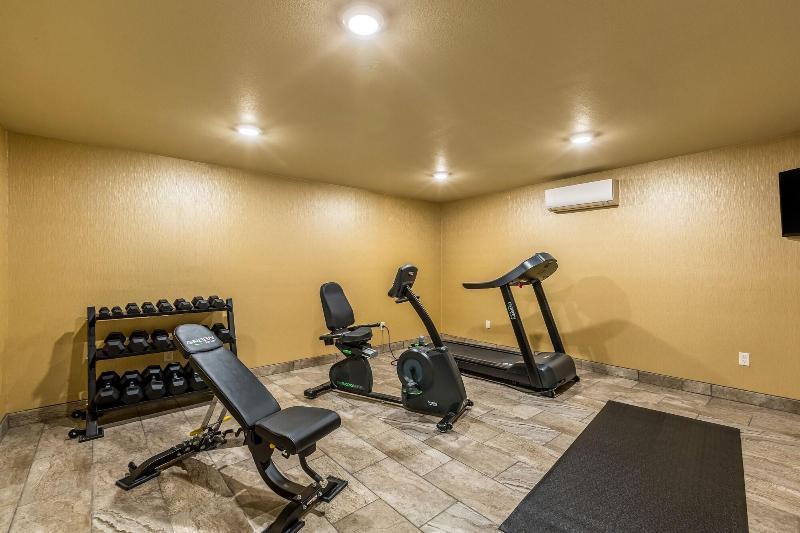 Cobblestone Inn&Suites - Merrill Extérieur photo