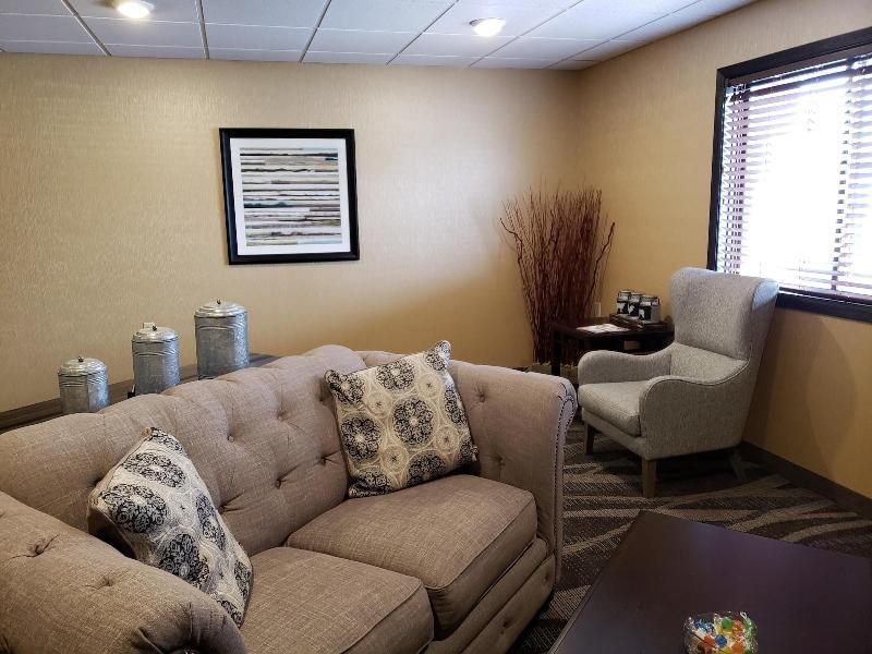 Cobblestone Inn&Suites - Merrill Extérieur photo