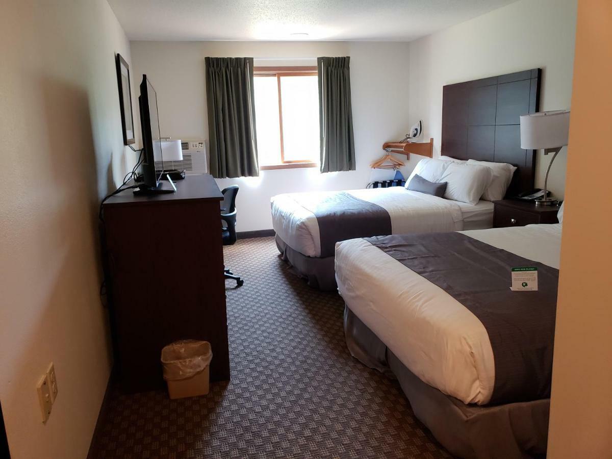 Cobblestone Inn&Suites - Merrill Extérieur photo
